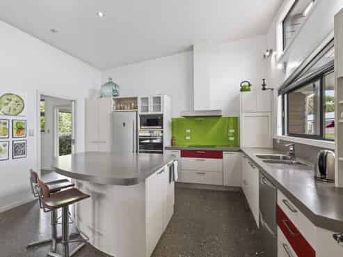 4 Iwanui Close, Waitara