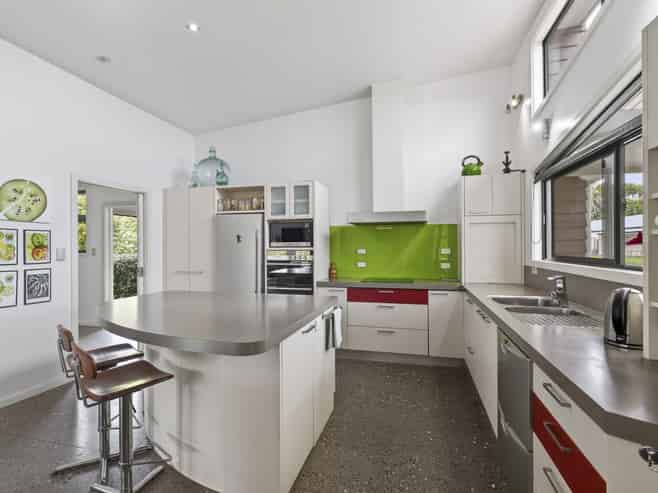 4 Iwanui Close, Waitara