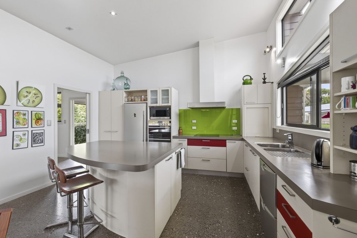 Spacious Family Living with Room to Grow - Widok 2