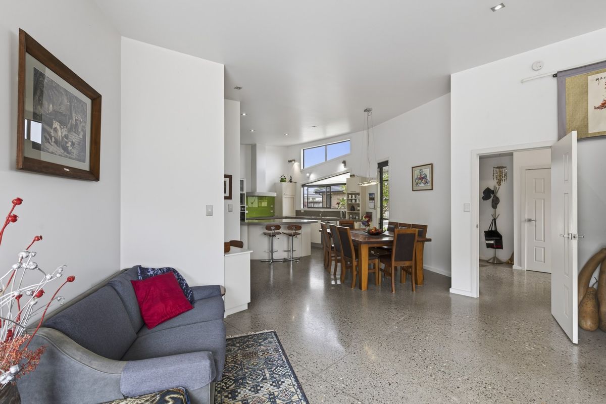 Spacious Family Living with Room to Grow - Widok 5