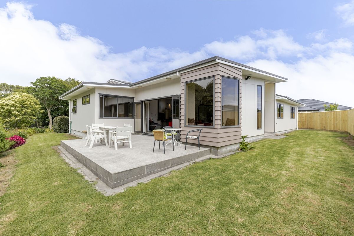 Spacious Family Living with Room to Grow - Widok 3