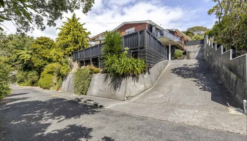 46 Seaview Road, Marfell