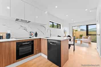 3/58 Waipani Road, Te Atatu Peninsula