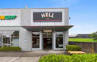 High exposure investment on main arterial