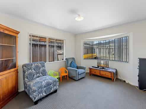 11B Ludlam Way, Otaki