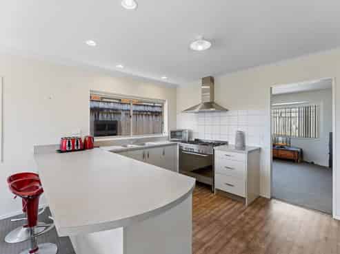 11B Ludlam Way, Otaki