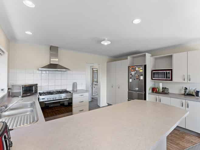 11B Ludlam Way, Otaki