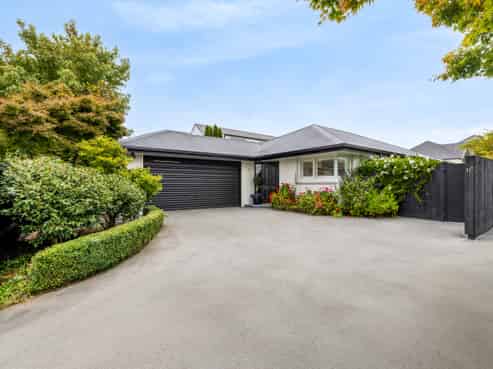 11 Kotare Street, Fendalton