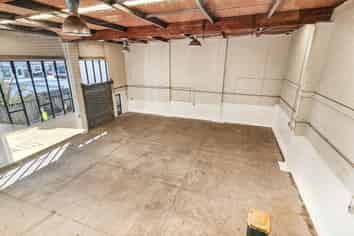 FUNCTIONAL INDUSTRIAL UNIT
