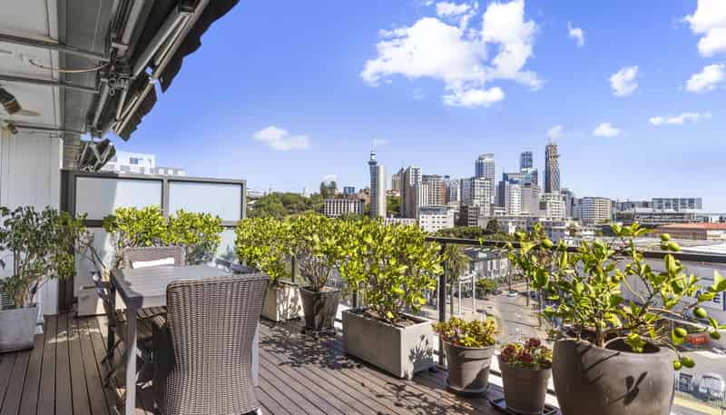 4A/10 Augustus Terrace, Parnell