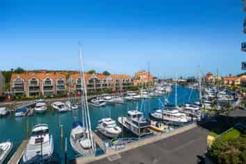 15 Waterside Crescent, Gulf Harbour