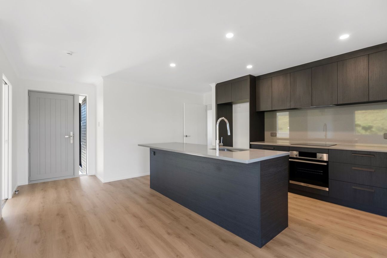 Stunning New Home On 3707 m² - Widok 5