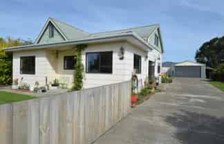 249 Princes Street, Strathern