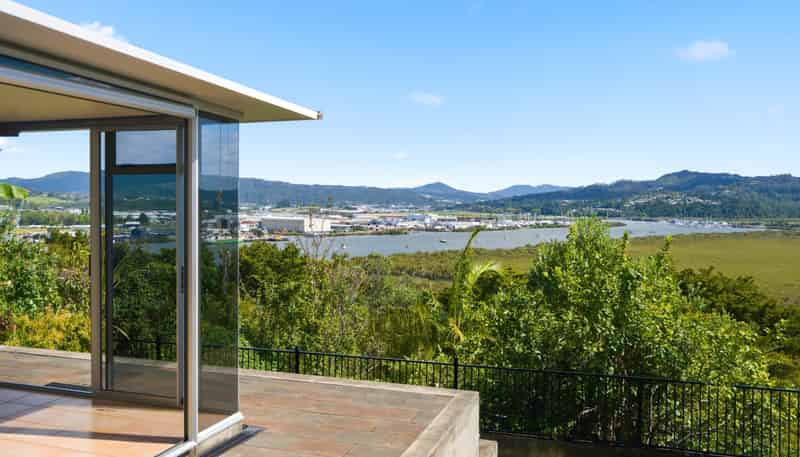 52 George Point Road, Onerahi