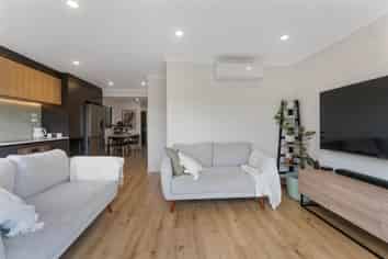 9C Glamorgan Drive, Torbay