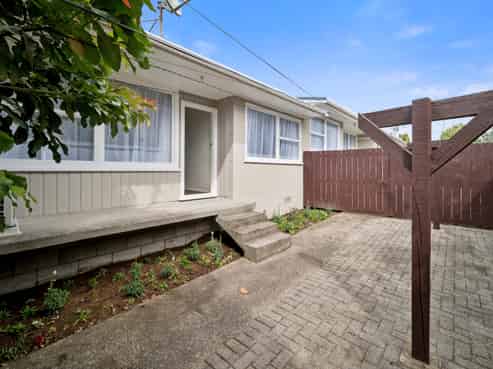 57C James Street, Glenholme