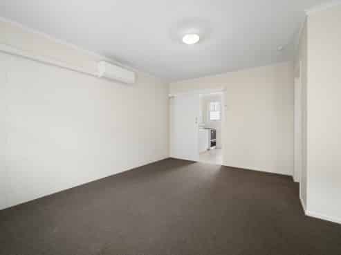 57C James Street, Glenholme