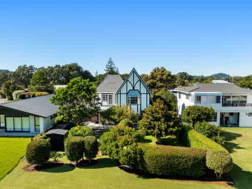 140 Moana Anu Anu Avenue, Whangamata