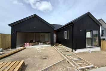 94 Huanui Drive, Orewa