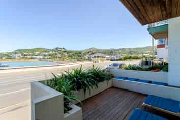 3/222 The Esplanade, Island Bay