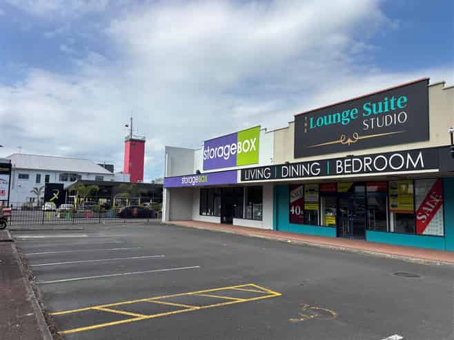 High Traffic Bulk Retail