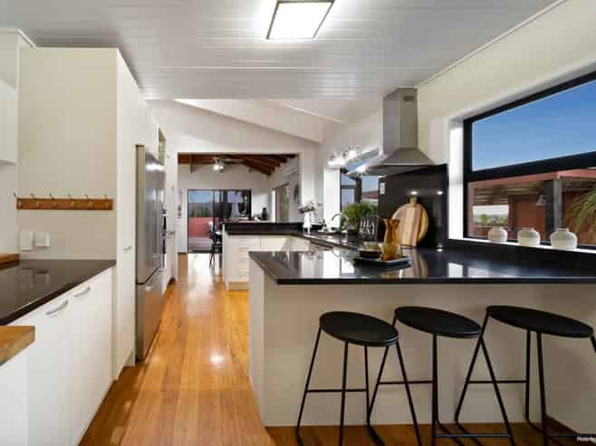 16 Wiseley Road, Hobsonville