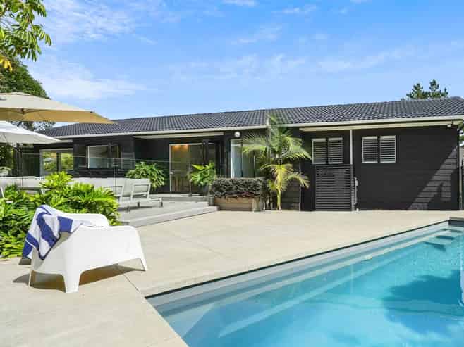 12 Pounamu Avenue, Greenhithe