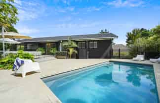 12 Pounamu Avenue, Greenhithe