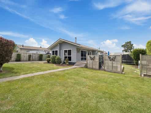6 Gem Street, Pukehangi