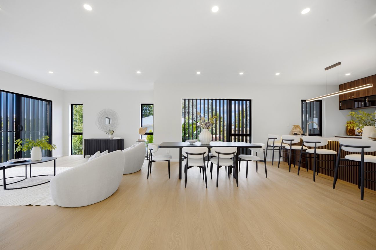 Modern Living on a Grand Scale! - Vista 4