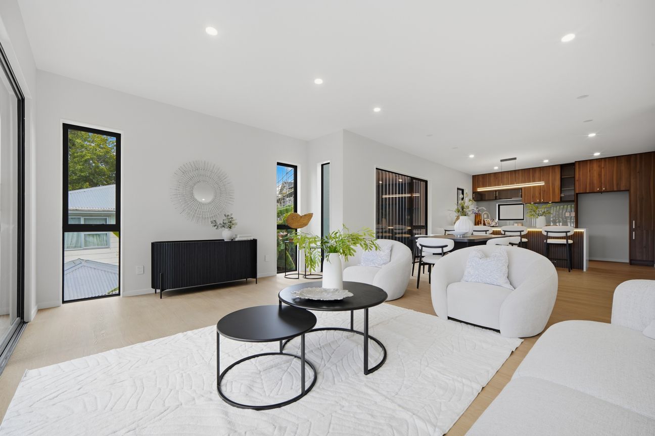 Modern Living on a Grand Scale! - Vista 6