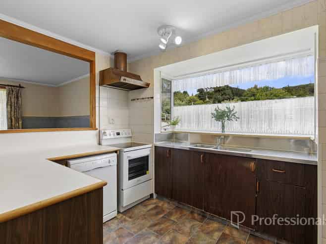 60 Cruickshank Road, Clouston Park