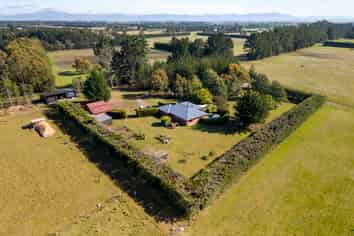 718 Downs Road, West Eyreton