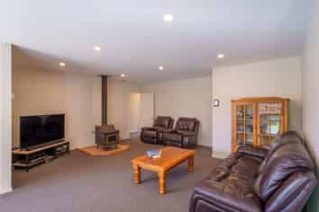 718 Downs Road, West Eyreton