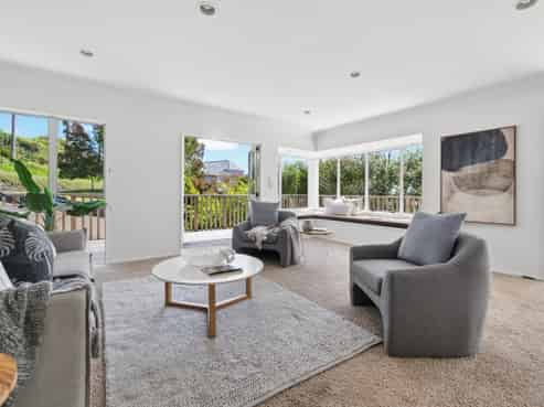 10/674L Ranginui Road, Welcome Bay