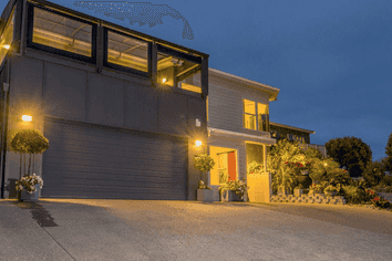 14 Charlotte Way, Raumati South