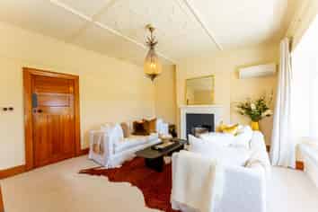 168 North Street, West End