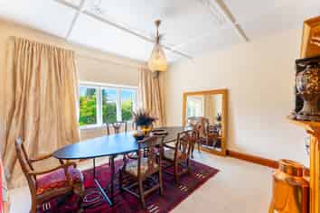 168 North Street, West End