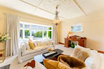 168 North Street, West End