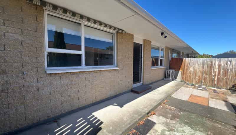 2/42 Aitken Street, Ashburton