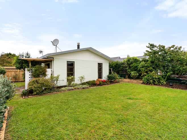 11 Sandstrom Grove, Feilding