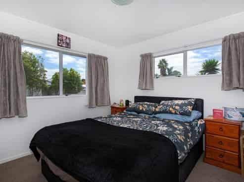 1/6 Bloomfield Place, Onerahi