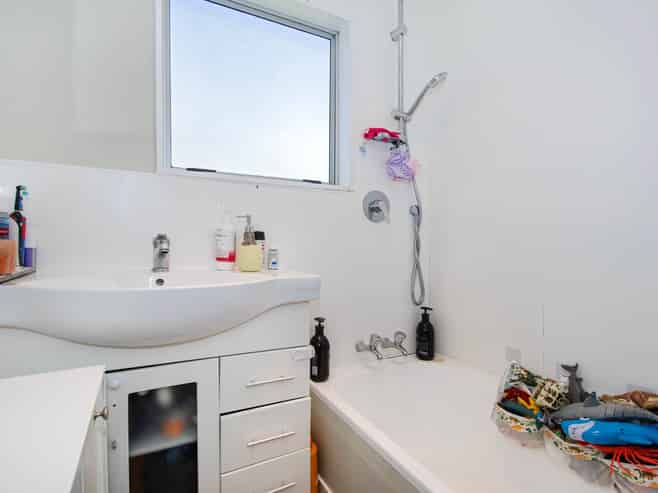 1/6 Bloomfield Place, Onerahi