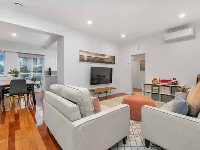 4 Birkley Road, Bayswater