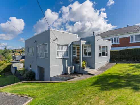 16 Abbotsford Road, Green Island