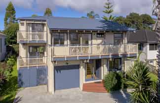 148 Red Beach Road, Red Beach