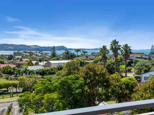 148 Red Beach Road, Red Beach