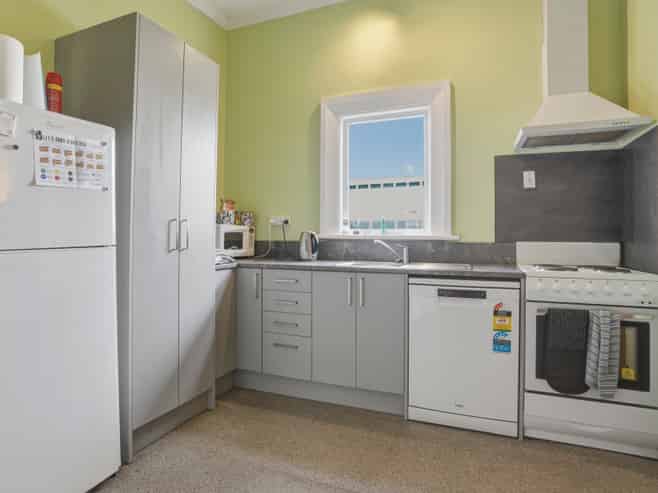 64 Hazel Avenue, Caversham