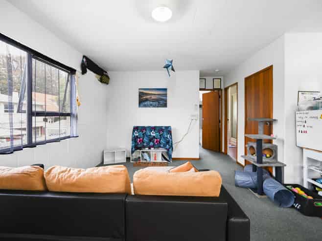 1-6/16 Myrtle Street, Hamilton East