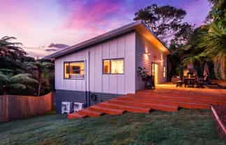 49d Flaxdale Street, Birkdale